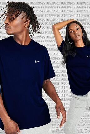 Nike sportswear basic store