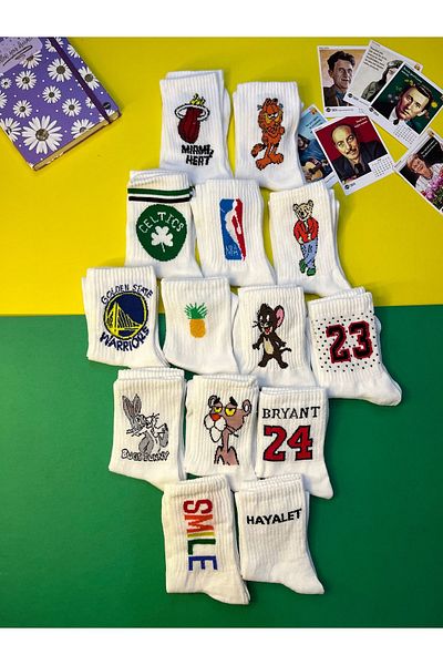 javenadze Pack of 10 Different Character Patterned College Socks