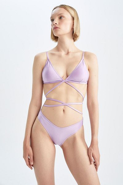 DeFacto Fall In Love Regular Fit Bottom Bikini W8732az22sm