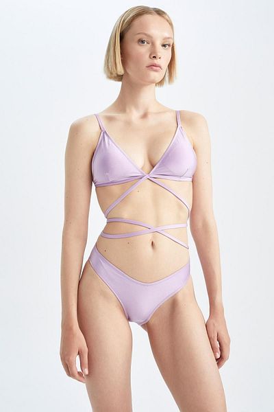 DeFacto Fall In Love Regular Fit Bottom Bikini W8732az22sm