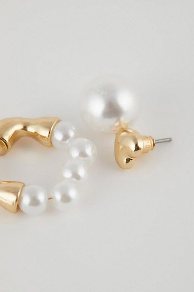 DeFacto Set mit 2 Ohrringen mit Perlenverzierung für Damen - C8958axns