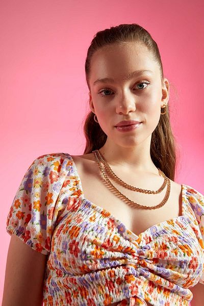 DeFacto Slim Fit Heart Collar Gather Detailed Balloon Sleeve Crop Blouse U5234az22hs