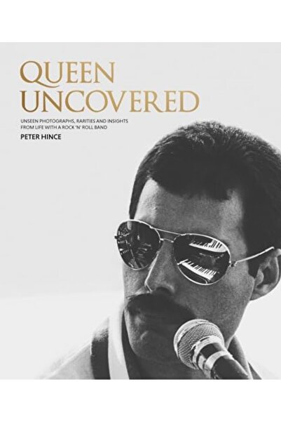 Hachette الملكة المكشوفة