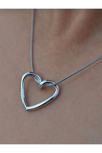 yiğit aksesuar Heart Model Steel Necklace - Knot Detailed
