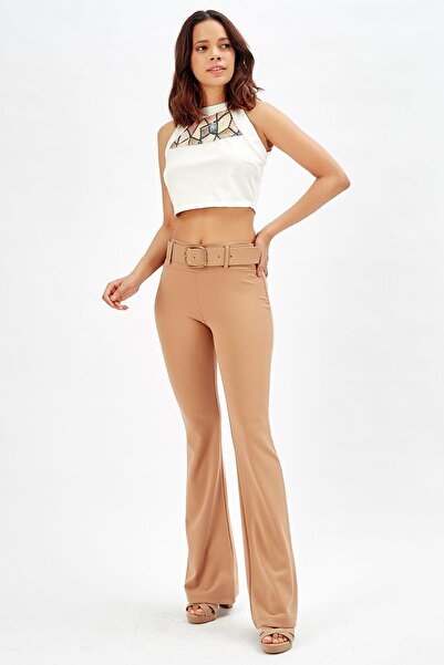 Sense Πλεκτό παντελόνι μπεζ χρώματος με ζώνη με ισπανικό πόδι - Pnt32439