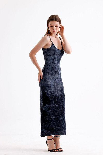 Sense Μαύρο φόρεμα με λουράκι από βισκόζη Lycra - Tie Dye με σχισμή |   ELB35782
