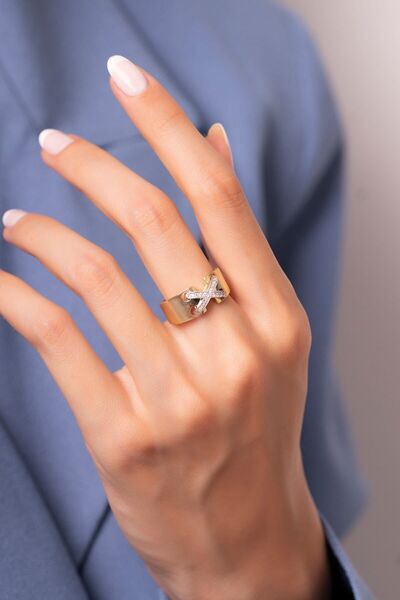 SUNSHINE 925 Ayar Çift Renkli X Tasarım Beyaz Taşlı Gümüş Yüzük