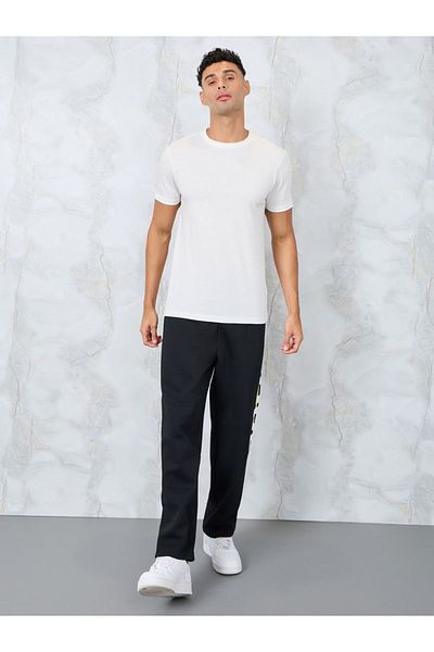Styli Solid Regular Fit Cotton Rich T-Shirt