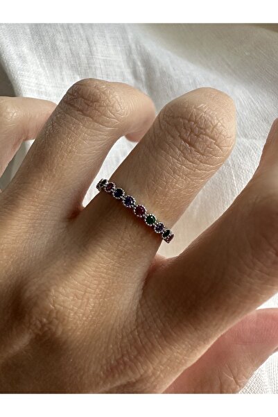 ringbox Gümüş Renk Yuvarlak Çok Renkli Taşlı Yüzük