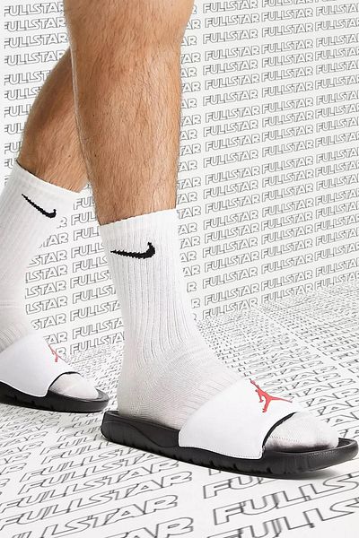 Nike شباشب جوردان جامبمان بريك وايت للجنسين من الجلد الأبيض
