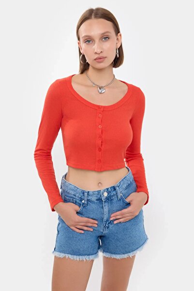 Hiccup Düğme Detaylı Bisiklet Yaka Dokuma Üst