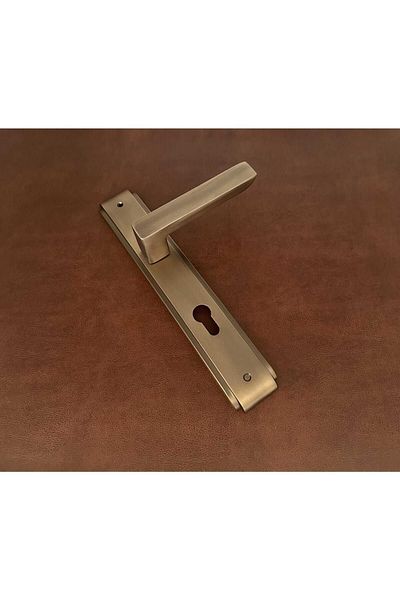 KOLDOOR Bella Antique - Yellow Luxury, Zamak Mirror, Yale Steel Door, Right Handle