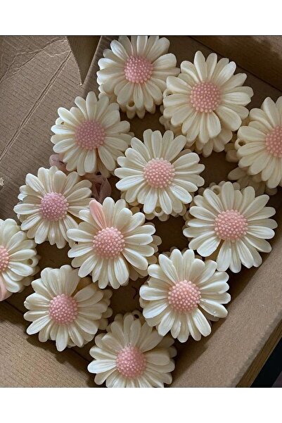 SCA CANDLE Dekoratif Soy Mum Papatya Beyaz Pembe 3 Gül Tekli Mum 5,5x5,5 Cm M...