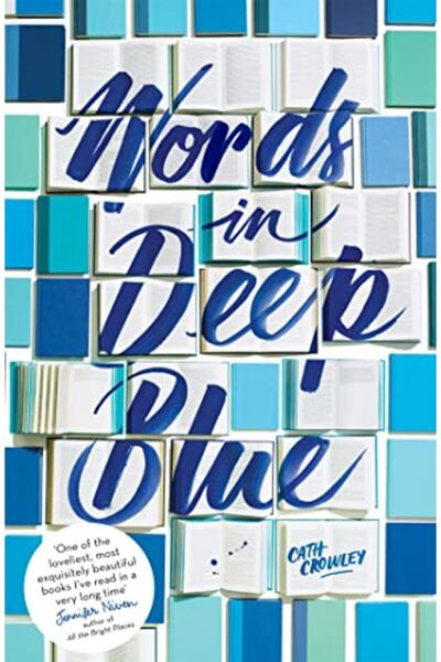 Hachette كلمات باللون الأزرق العميق