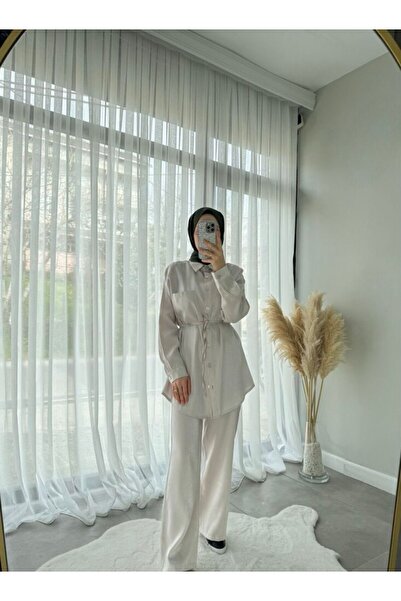 Butik Parlak Detay Bej Pantolon Takım