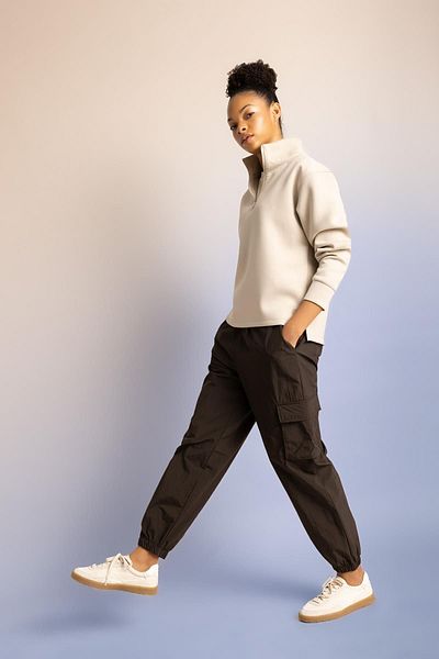 DeFacto Basic Fit Fallschirmhose - C0373ax23wn