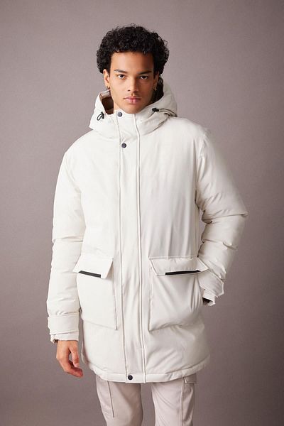 DeFacto Wasserabweisender Slim Fit Fleece-Mantel mit Kapuze und Reißverschlusstasche – Parka A1309ax23wn