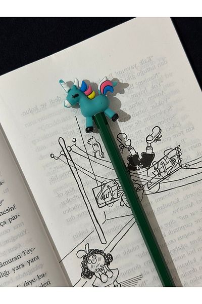 odaburada Green Ponny Figure - Cute Pencil Ornament and Head