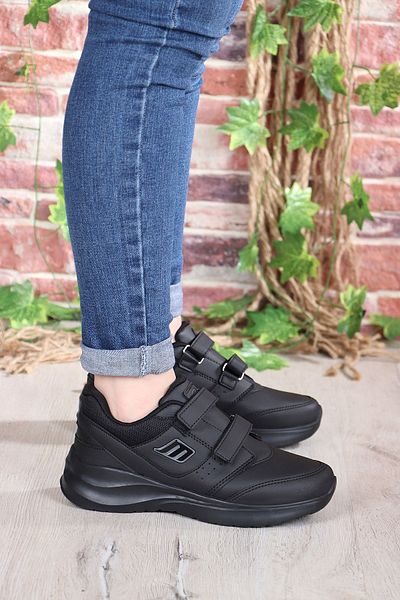 M.P. M.P. 232-1307 Comfort Sole Velcro Skin Women's Sneaker