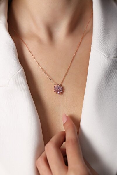 SUNSHINE 925 Ayar Rose Kaplamalı Özel Koleksiyon Lila Renk Taşlı Çiçek Gümüş Kolye
