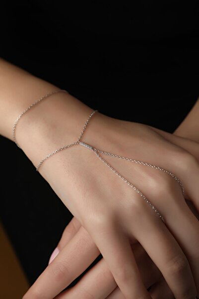 SUNSHINE 925 Ayar Rodyum Kaplamalı Beyaz Taşlı Harfi Gümüş