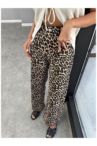 ESRAHELVACI بنطلون منقوش بالازو بتصميم ليو