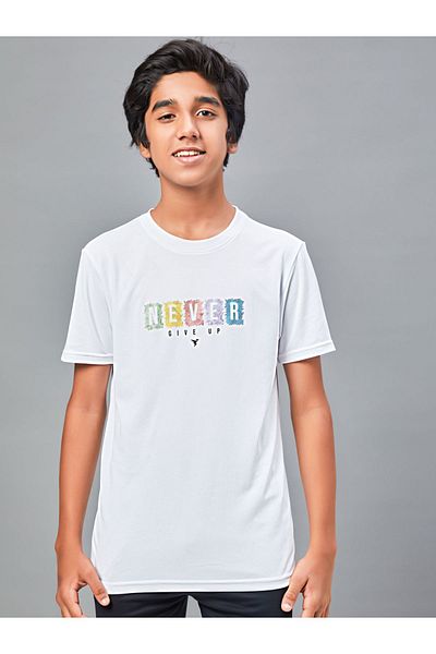 Technosport By Styli تي شيرت مطبوع بقصّة Slim Fit ورقبة دائرية مع Technocool+