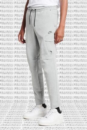Nike tech fleece pants medium shop