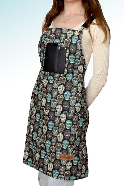 styleapron تصميم مئزر باريستا ماستر من السيراميك