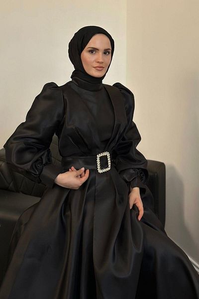 MERVEN AKYÜZ Μαύρο βραδινό φόρεμα Cleopatra Taffeta