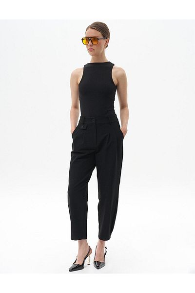 Kayra Black Trousers - Pleated and Accessory Detailed