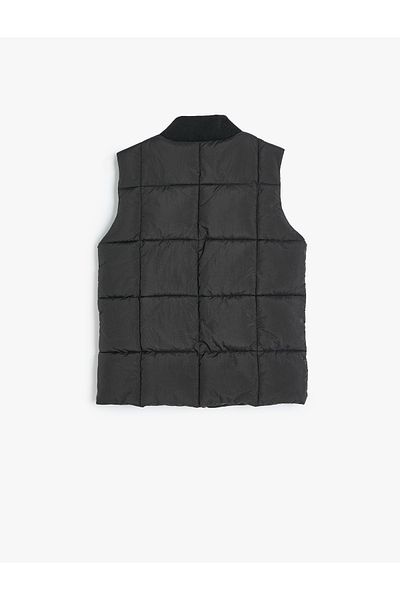 Koton Gesteppte Pufferweste – Taschendetail