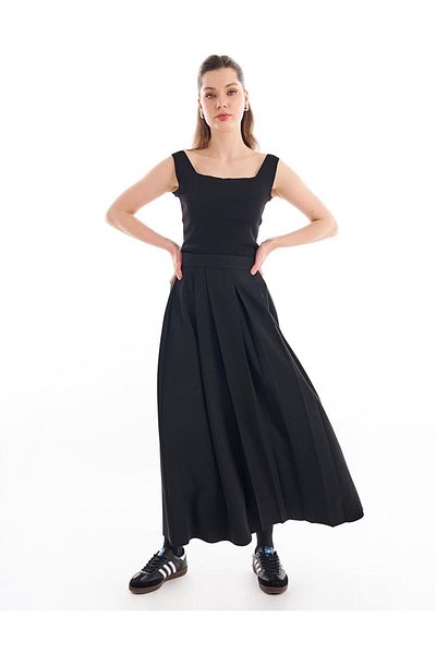 Kayra High Waist Flared Skirt Black