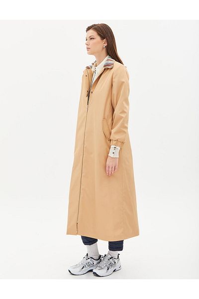 Kayra Zippered Wide Collar Top Coat Beige