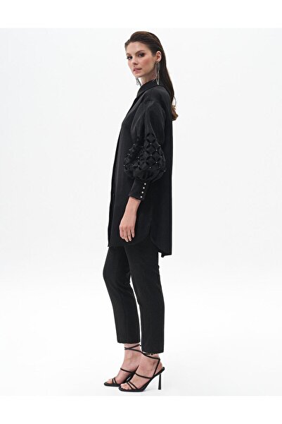 Kayra Kol Detaylı Saten Tunik Siyah
