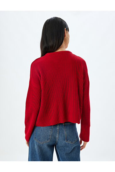 Koton Основен трикотажен пуловер с обло деколте и дълъг ръкав - нормална кройка