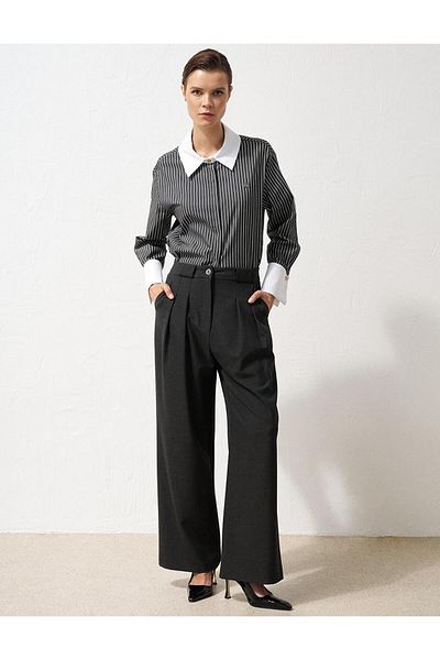 Kayra Dark Gray Wide Leg Pleated Trousers