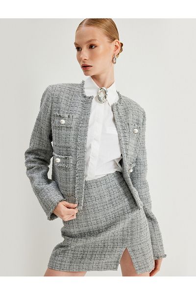 Koton Tweed Crop Jacket - kulatý výstřih, detail střapce, kapsa a perlové knoflíky