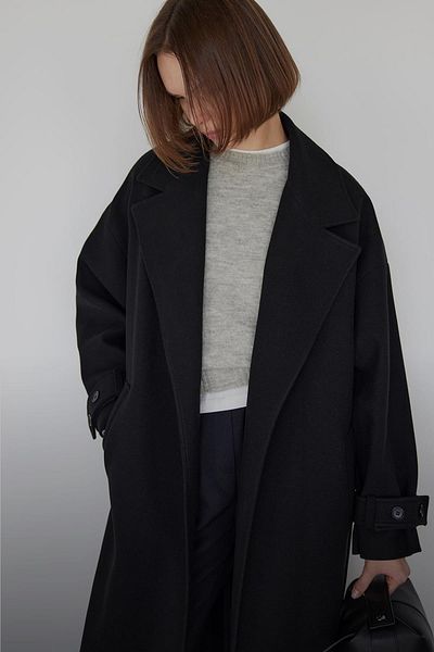 Suud Collection Černý Sudi Slit Maxi kabát