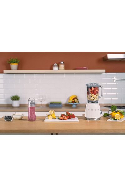 SMEG Retro Style 50's Blender White Smoothie Blender Blf03Wheu