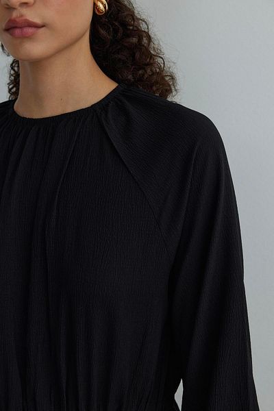 Suud Collection Černé zavinovací šaty Celie