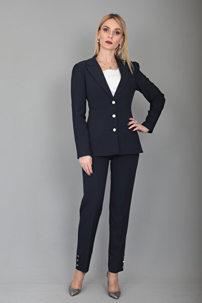 ÖNDER ÖZSOY Midi Boy Drape Kol Ceket & Paçası Düğmeli Pantolon Takım-Lacivert