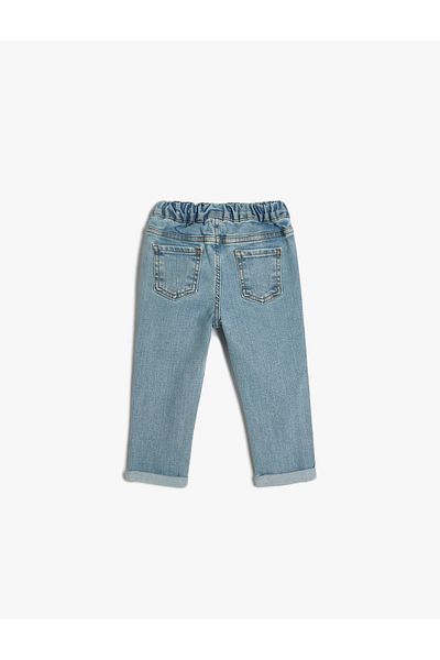 Koton Carrot Cut Jeans with Pockets and Elastic Waist