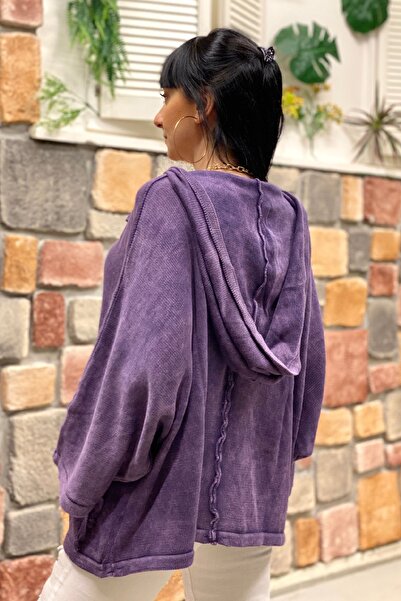 sahnemoda Düğmeli Kapşonlu Cepli Yarasa Yıkamalı Hırka