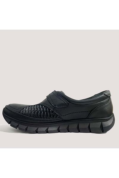 Bulldozer 250712   Women's Leather Velcro Casual Shoes - Black - 36