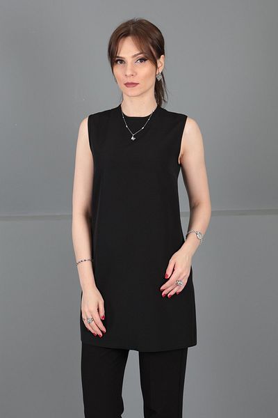 ÖNDER ÖZSOY O-Neck Sleeveless Blouse - Black