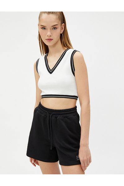 Koton Crop Tank Top V nyakú bordás csík részletes