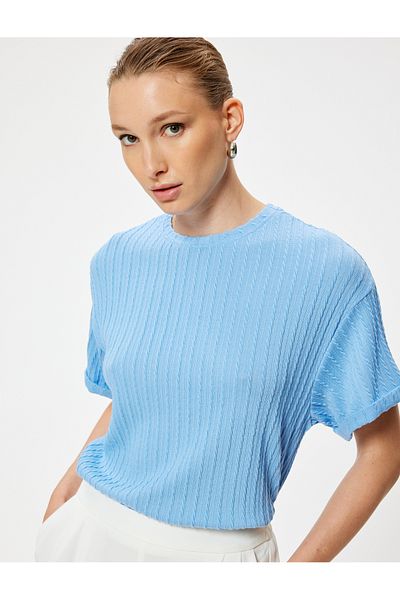 Koton Tričko s krátkym rukávom s textúrou Crew Neck