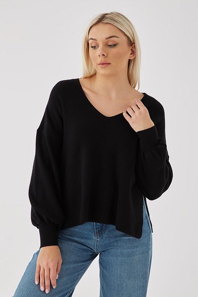 Fashion Friends Pulover cu decolteu în V negru
