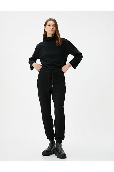 Koton Jogger-Jogginghose mit strukturierter Taille und Tasche